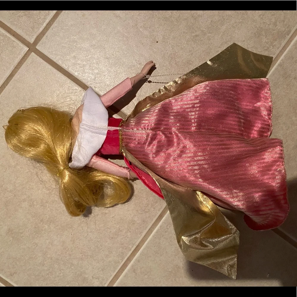Disney princess porcelain sleeping beauty